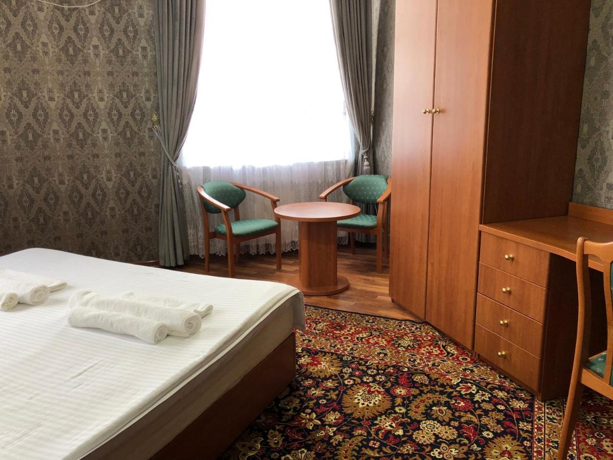 Comfort Inn Samarkand Exteriör bild