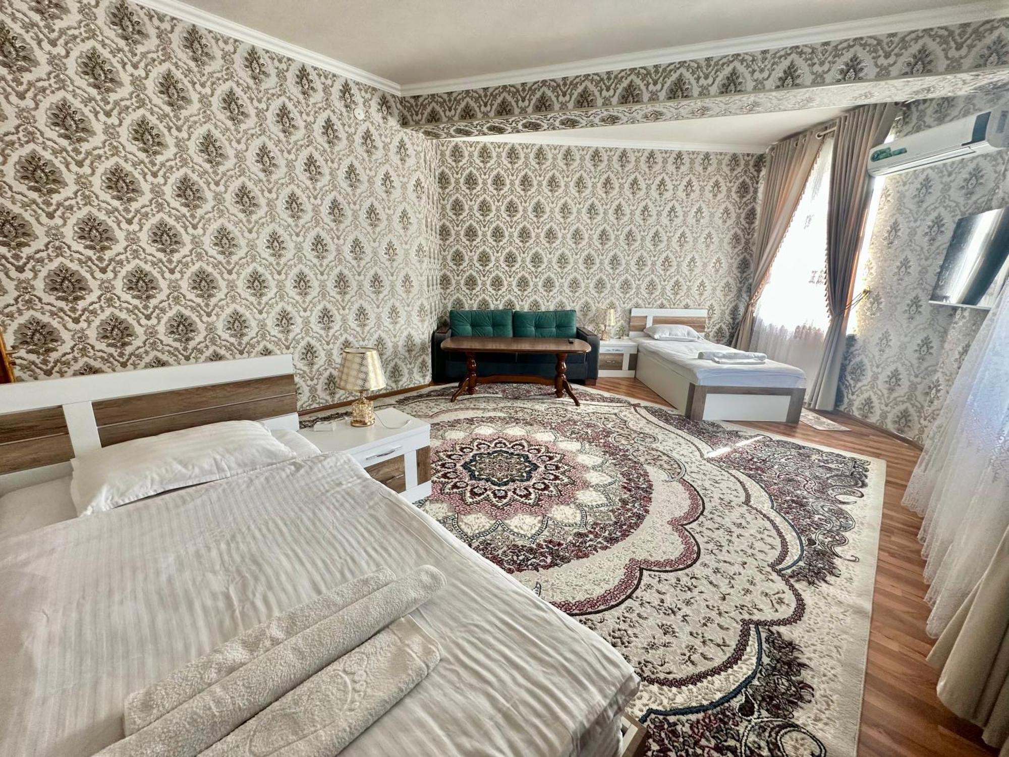 Comfort Inn Samarkand Exteriör bild